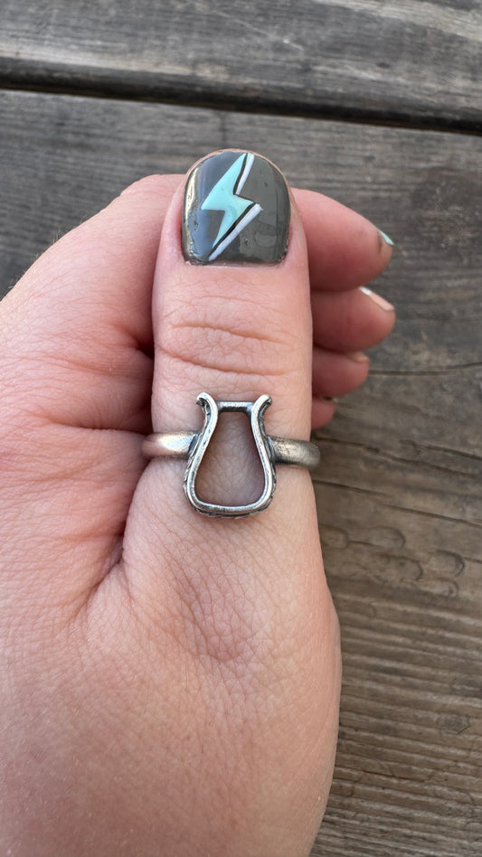 Stirrup Ring