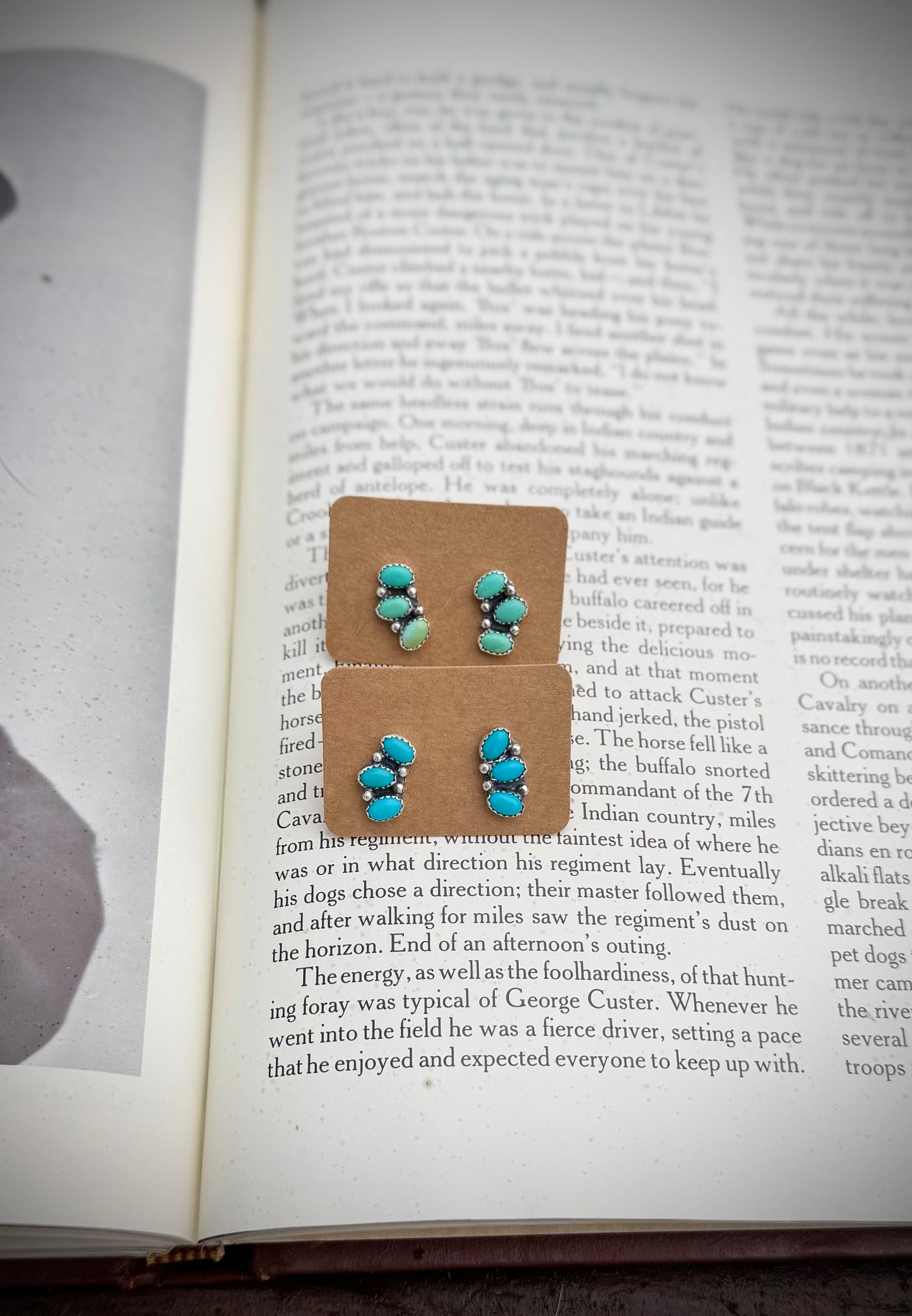 Mini Kingman 1/2 cluster studs